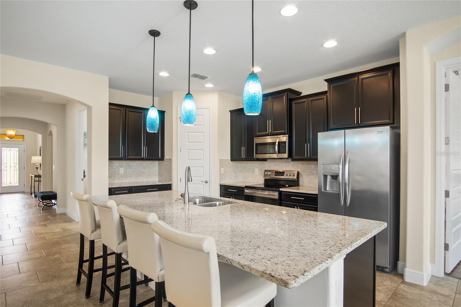 FAIRWAY VILLAS/PROVIDENCE - Residential