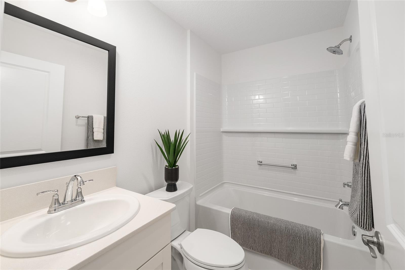 VILLAGES/SOUTHERN OAKS UN 229 - Residential