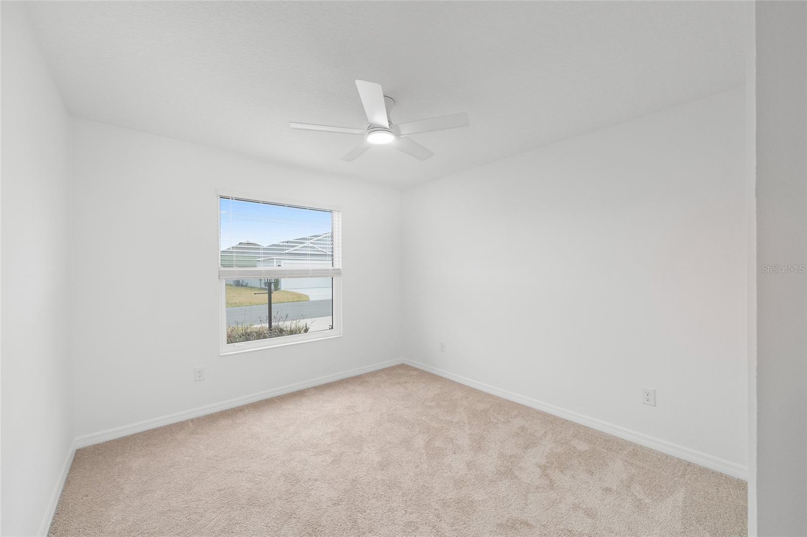 VILLAGES/SOUTHERN OAKS UN 229 - Residential