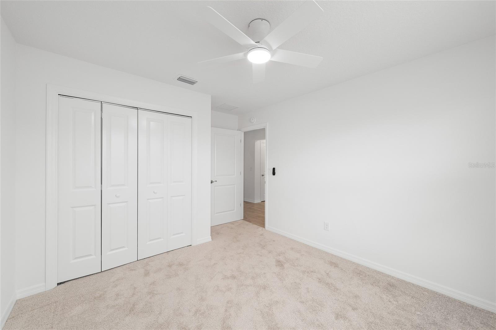 VILLAGES/SOUTHERN OAKS UN 229 - Residential