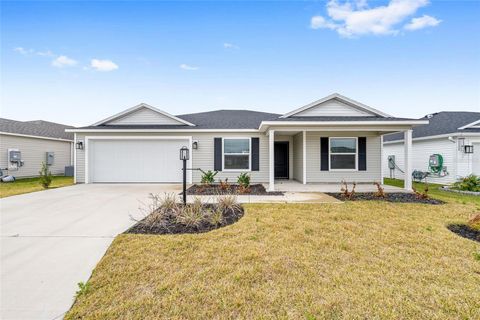 Photo of 7608 Daniel Hearns Way, The Villages, FL 34762 (MLS # OM719832)