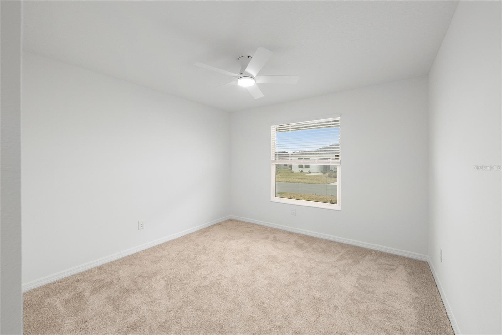 VILLAGES/SOUTHERN OAKS UN 229 - Residential