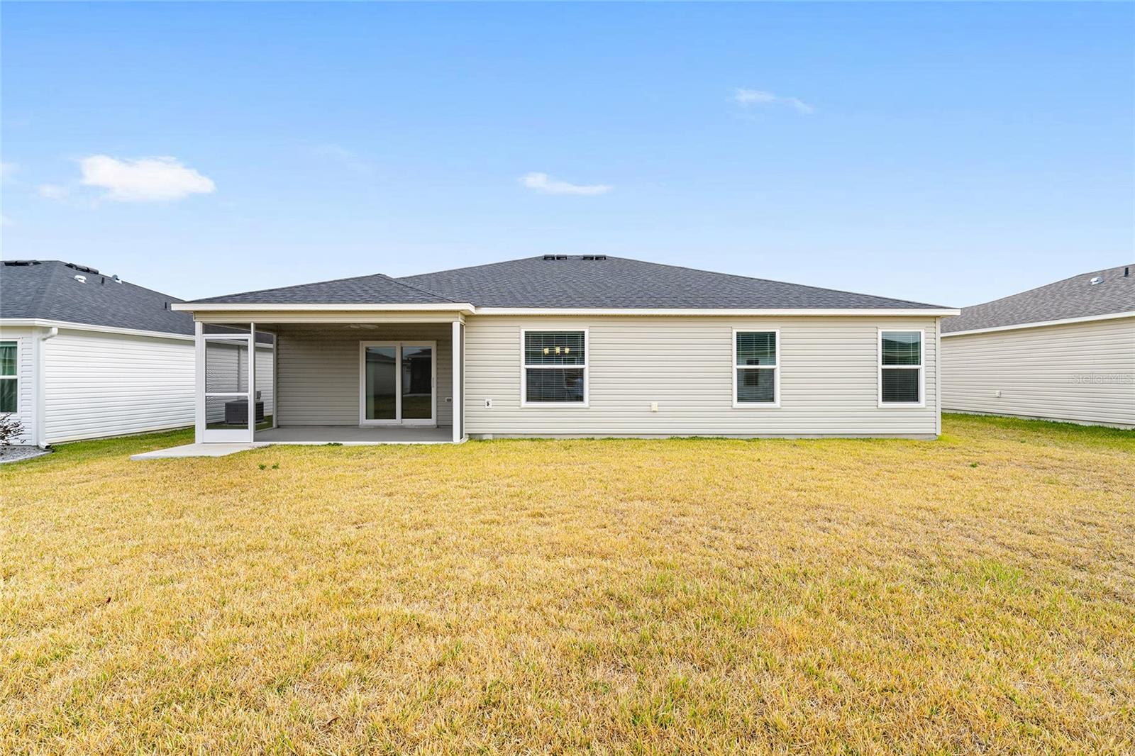 VILLAGES/SOUTHERN OAKS UN 229 - Residential