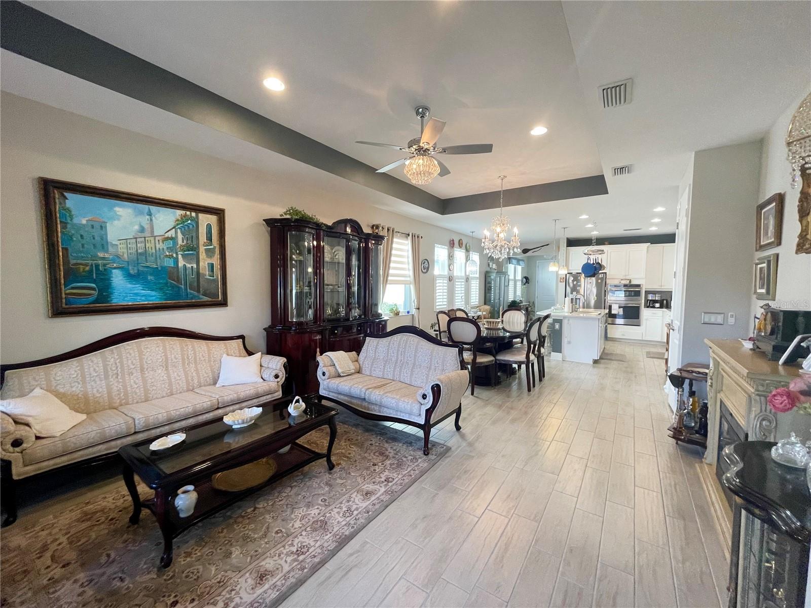 BOUGAINVILLEA PLACE - Residential