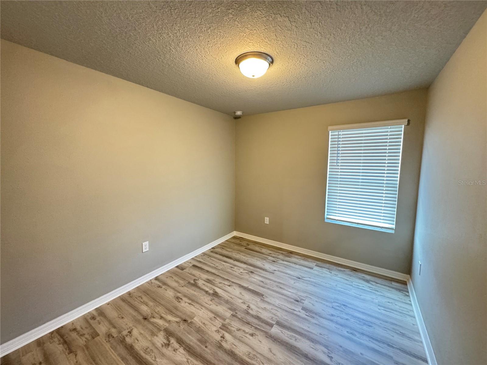 LEGACY UNION TWNHMS - Residential Lease