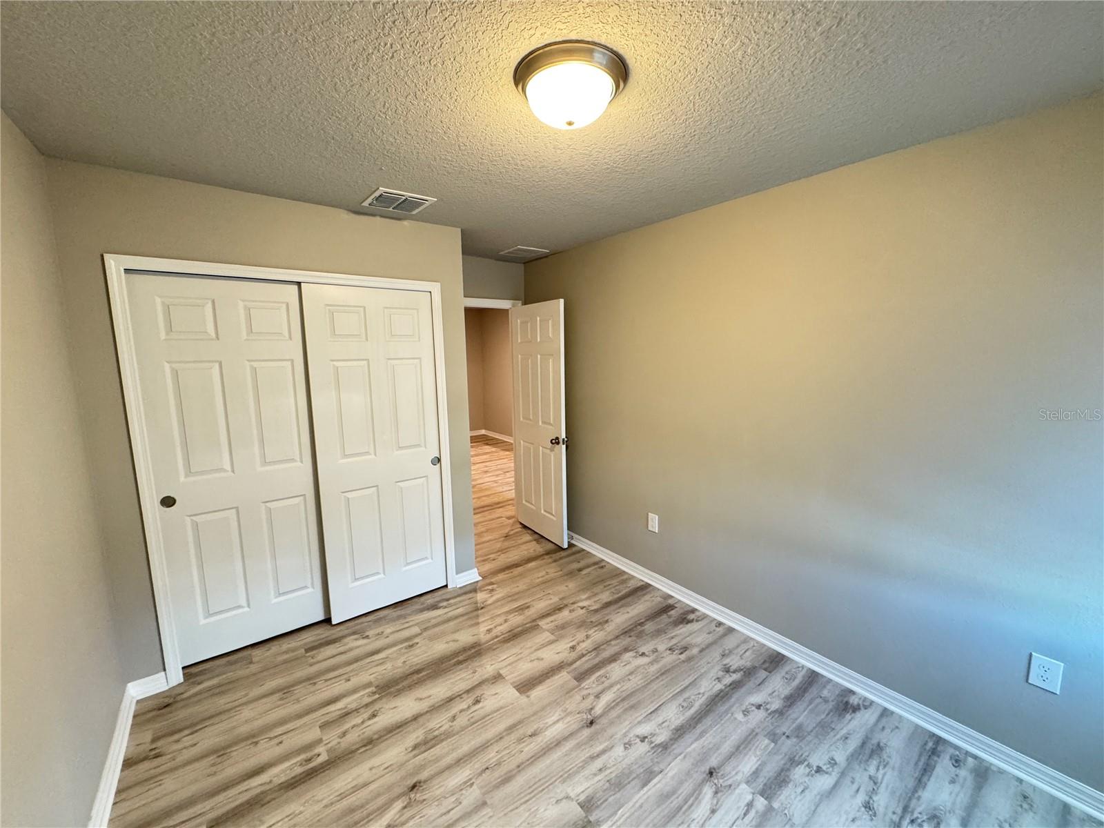 LEGACY UNION TWNHMS - Residential Lease