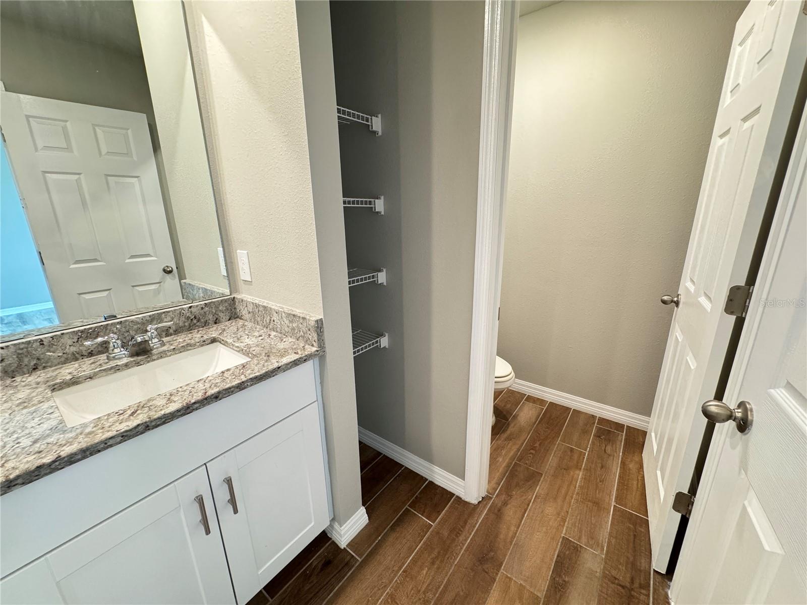 LEGACY UNION TWNHMS - Residential Lease