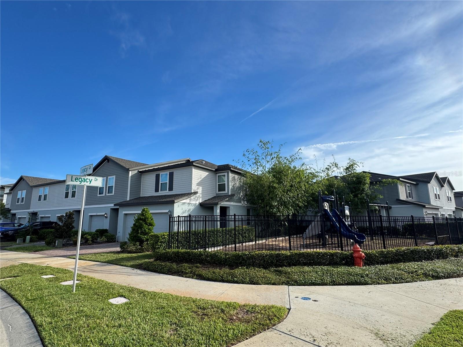 LEGACY UNION TWNHMS - Residential Lease