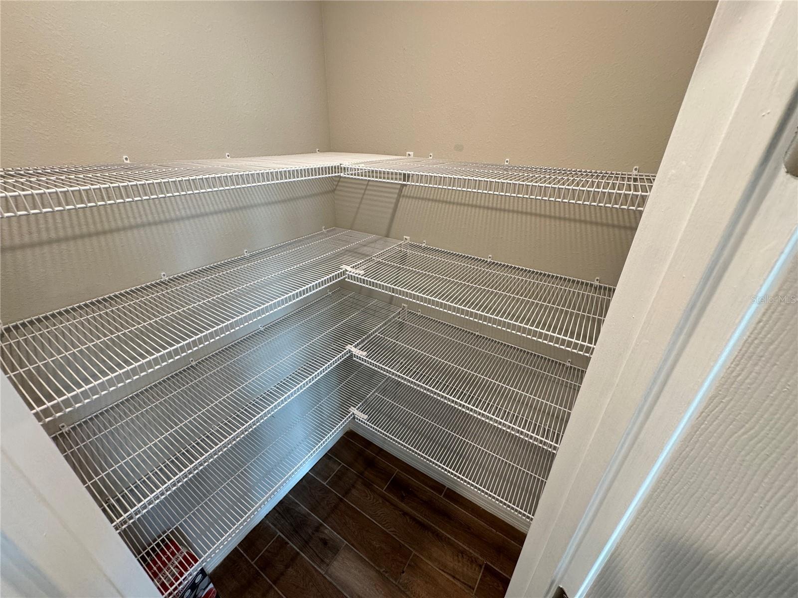 LEGACY UNION TWNHMS - Residential Lease