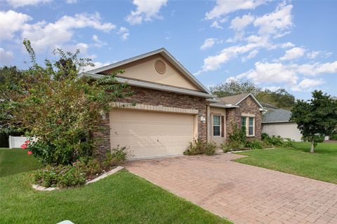 A home in DELAND