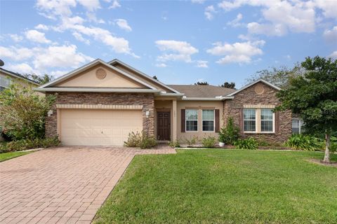 A home in DELAND