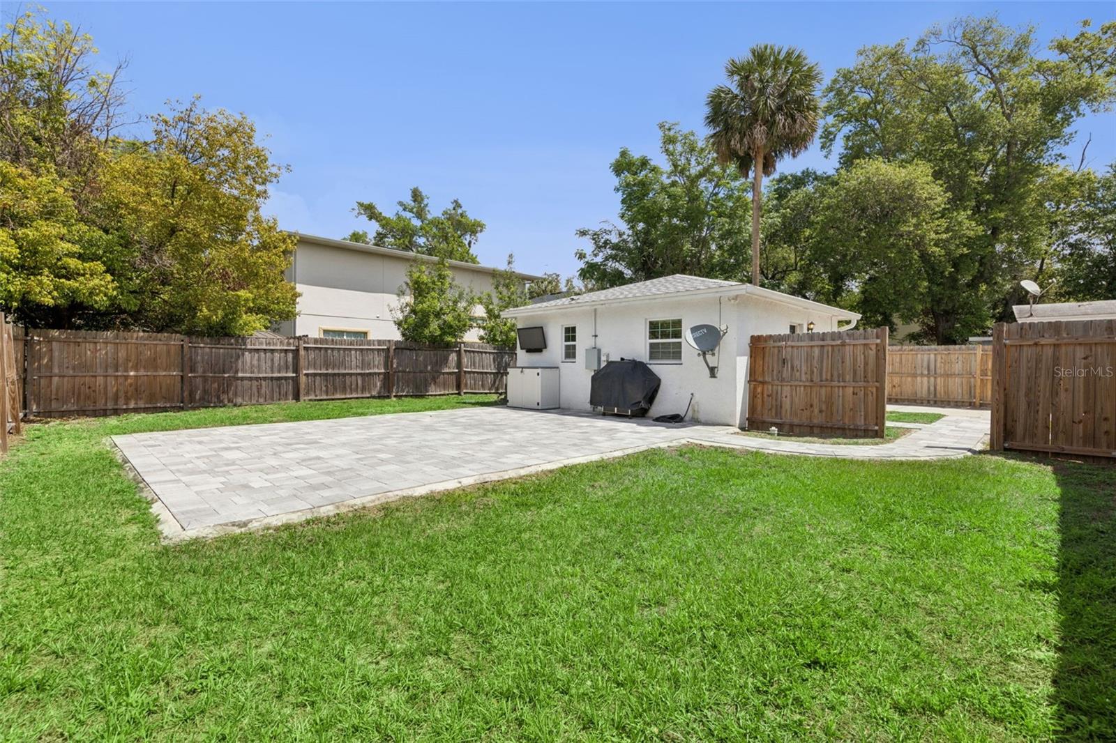 ALTALOMA HEIGHTS - Residential