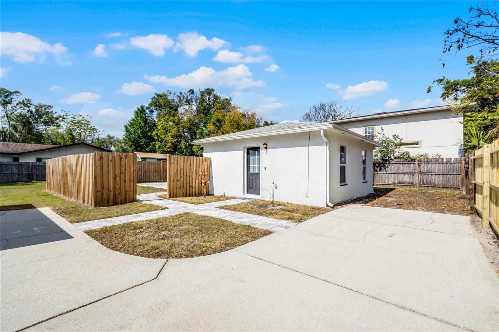 ALTALOMA HEIGHTS - Residential