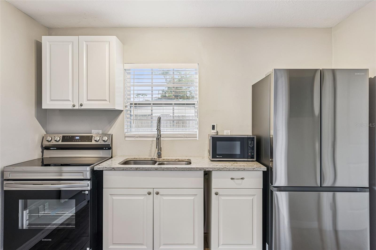 ALTALOMA HEIGHTS - Residential