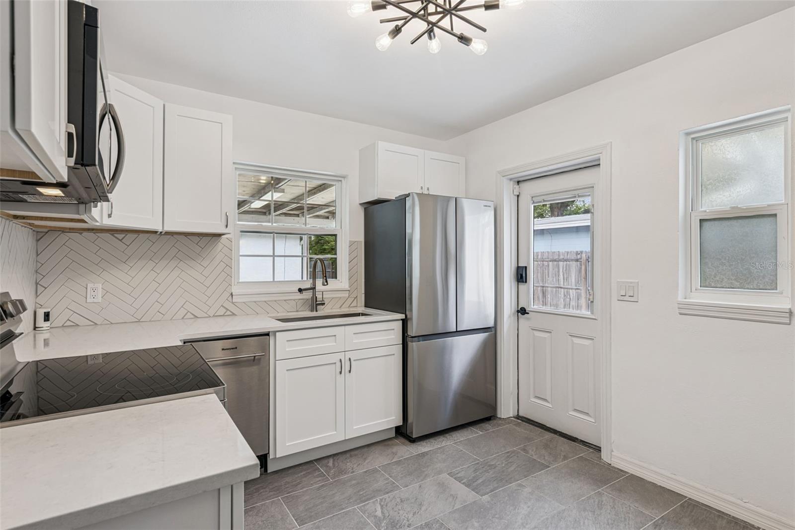 ALTALOMA HEIGHTS - Residential