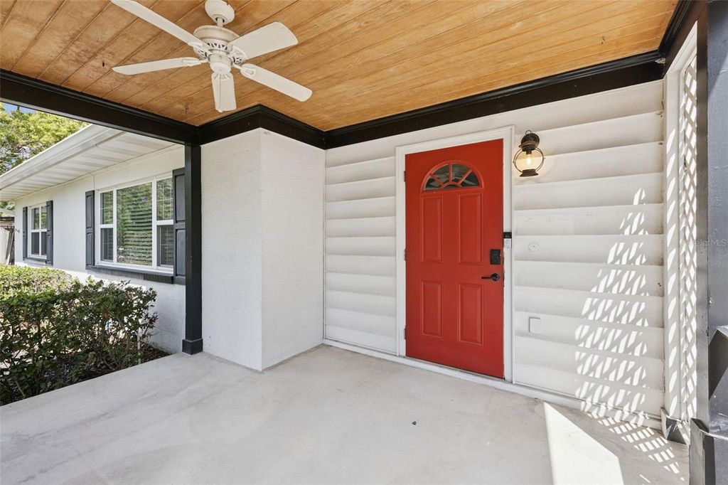 Photo of 1911 Canton Street, Orlando, FL 32803 (MLS # O6396373)