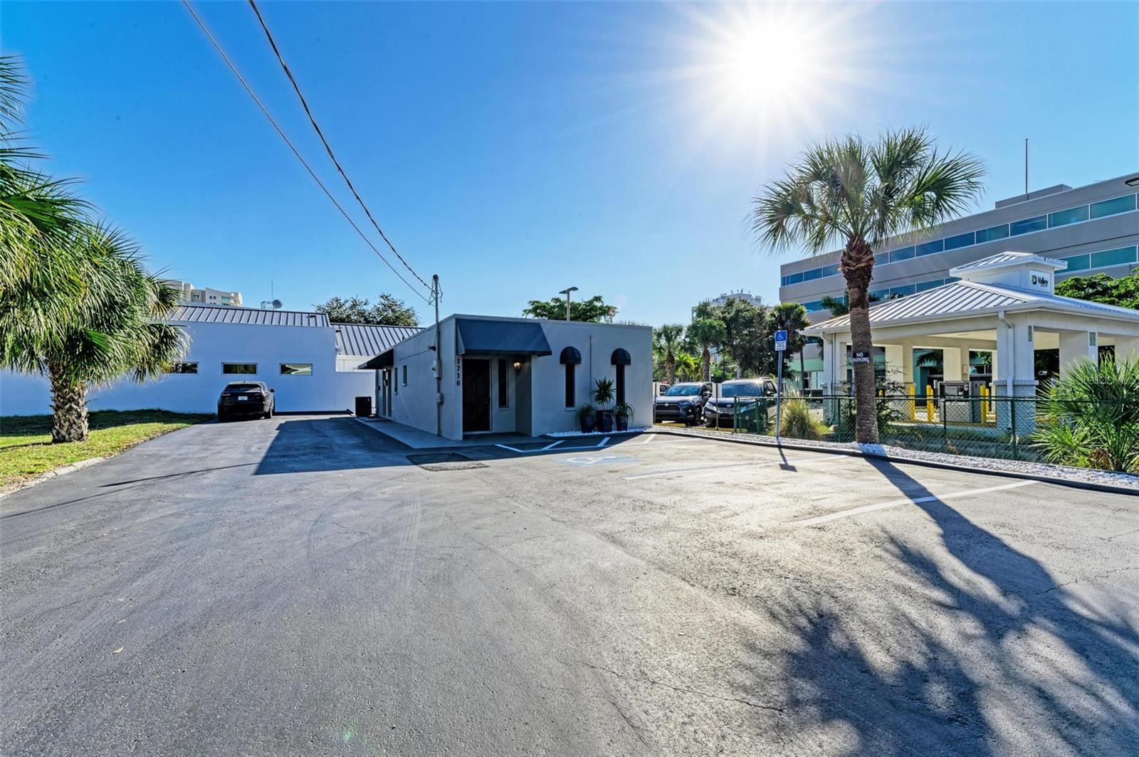 1716 FRUITVILLE ROAD