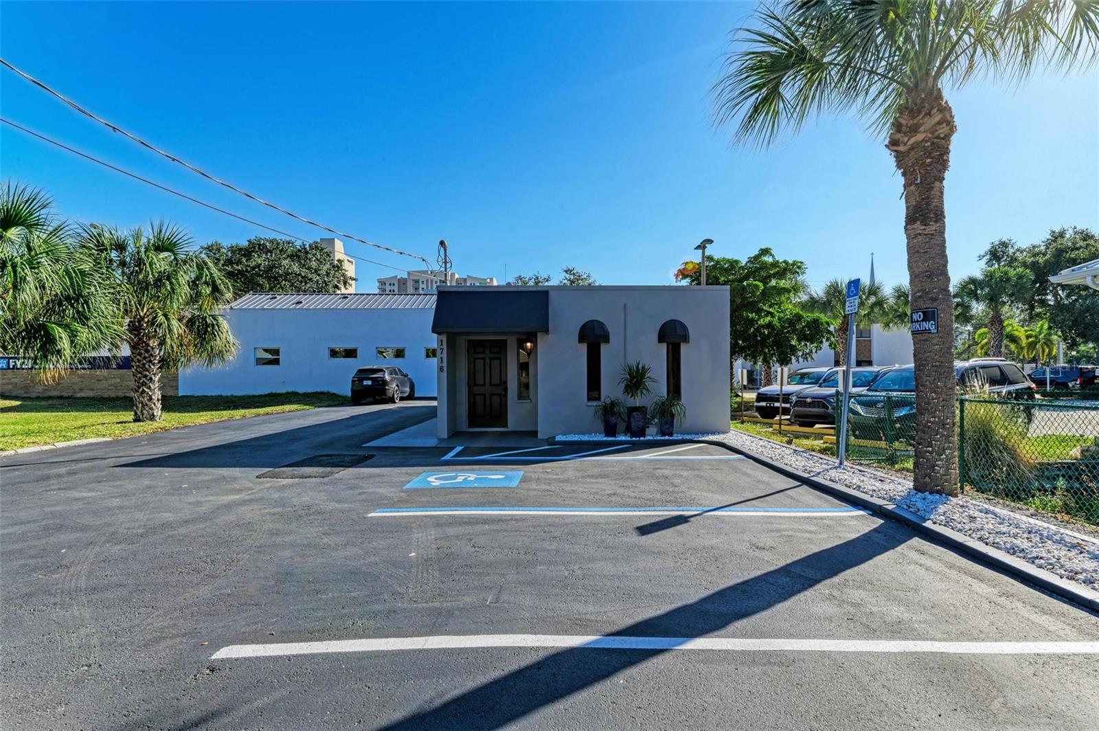 1716 FRUITVILLE ROAD