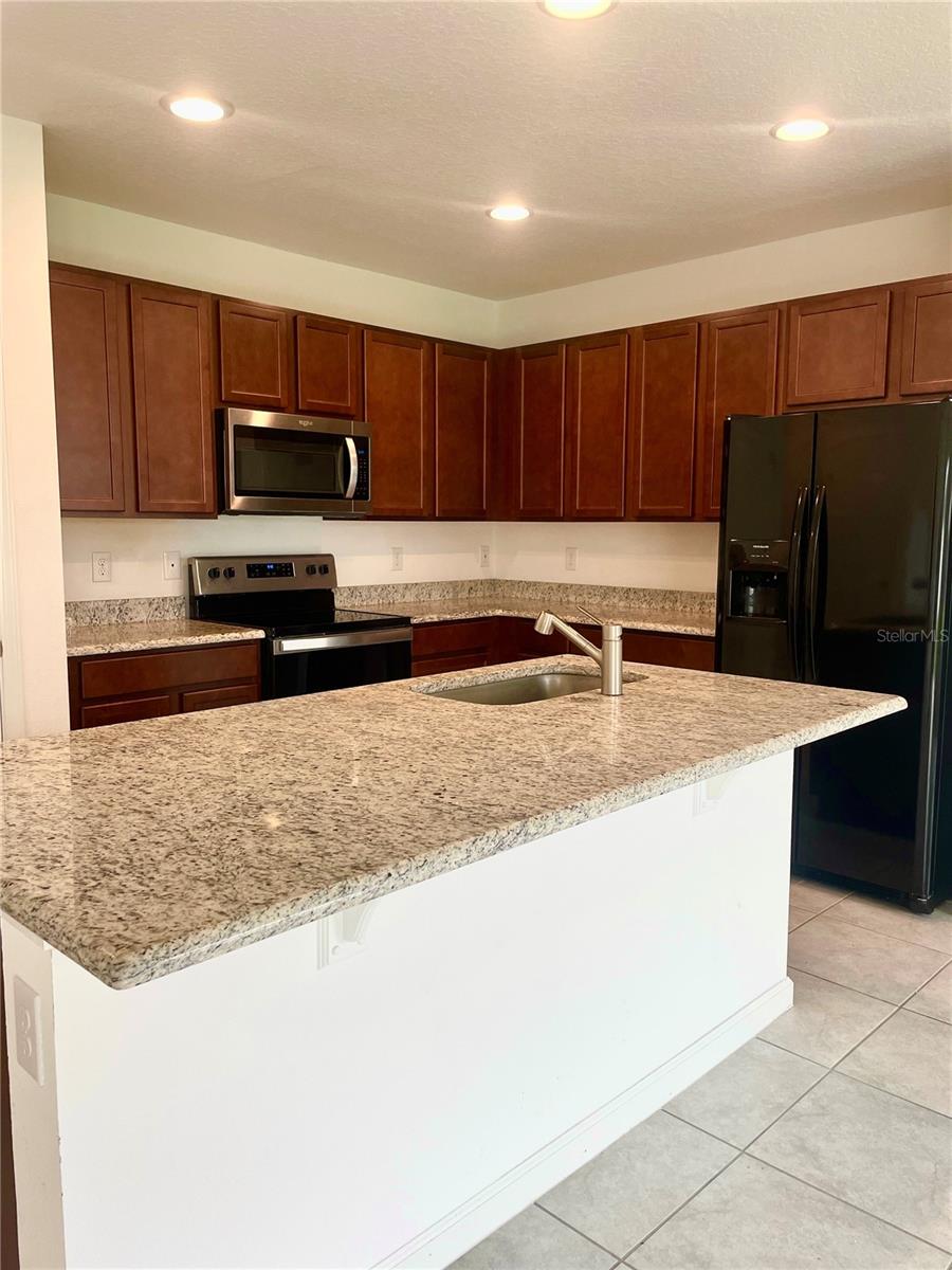 NORTHRIDGE RESERVE - Residential Lease