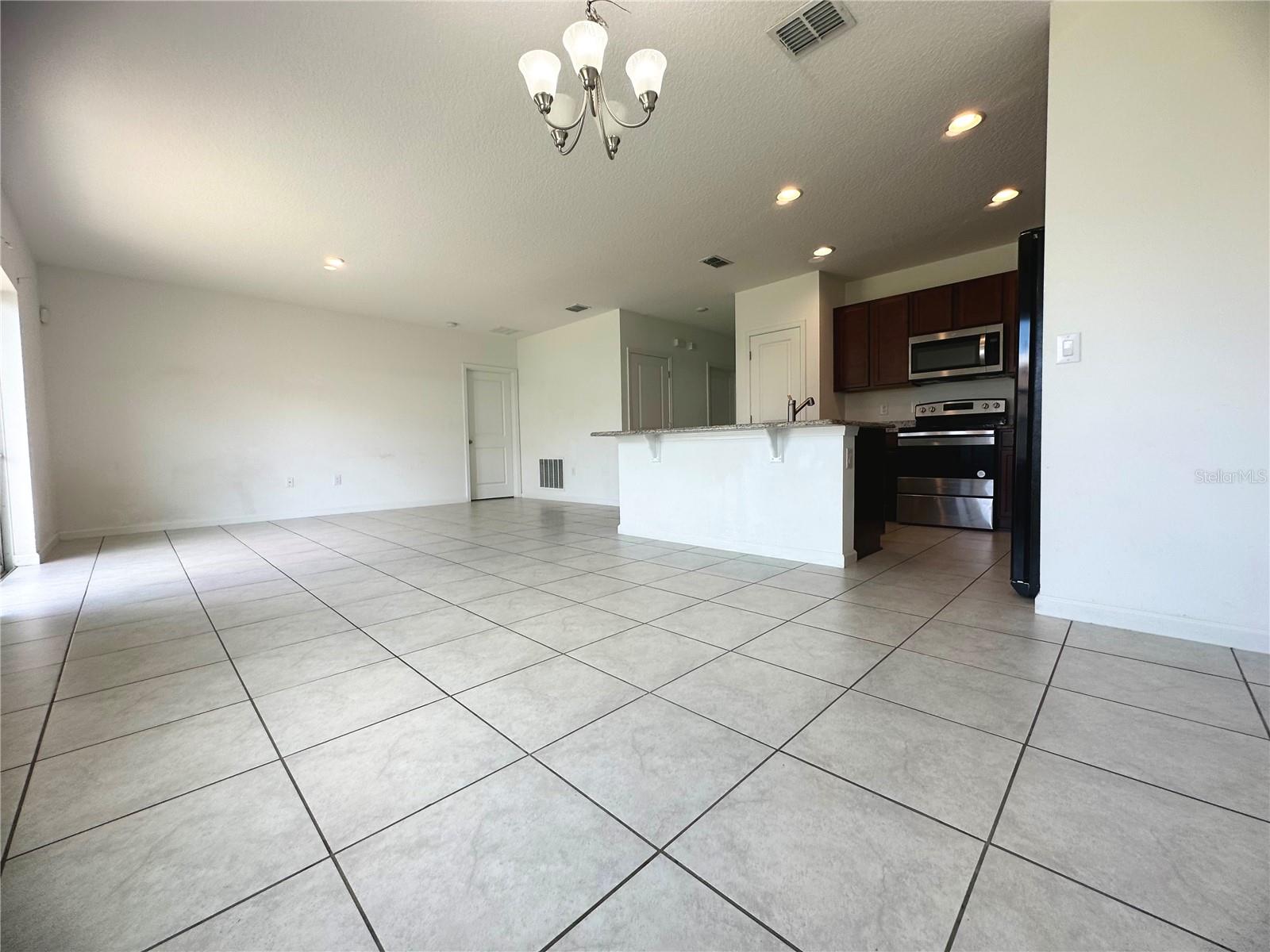 NORTHRIDGE RESERVE - Residential Lease