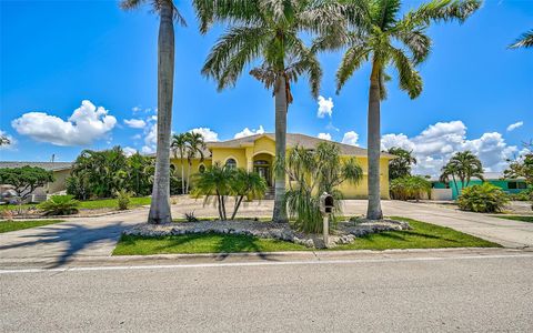 A home in PORT CHARLOTTE