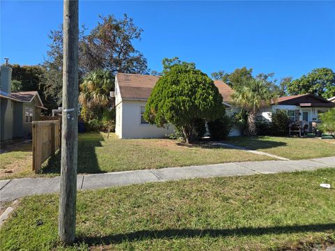 Photo of 2421 11th Street S, St Petersburg, FL 33705 (MLS # TB8458180)