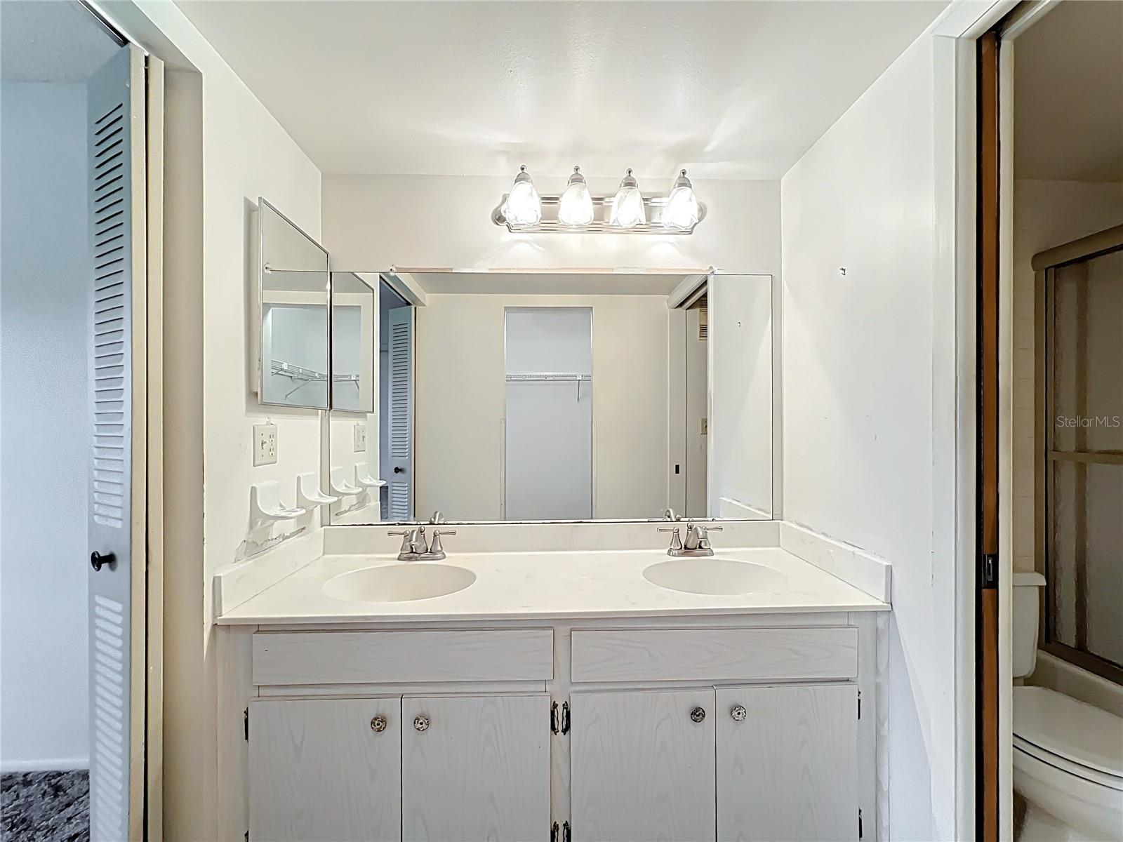 SEMINOLE COUNTRY GREEN CONDO - Residential