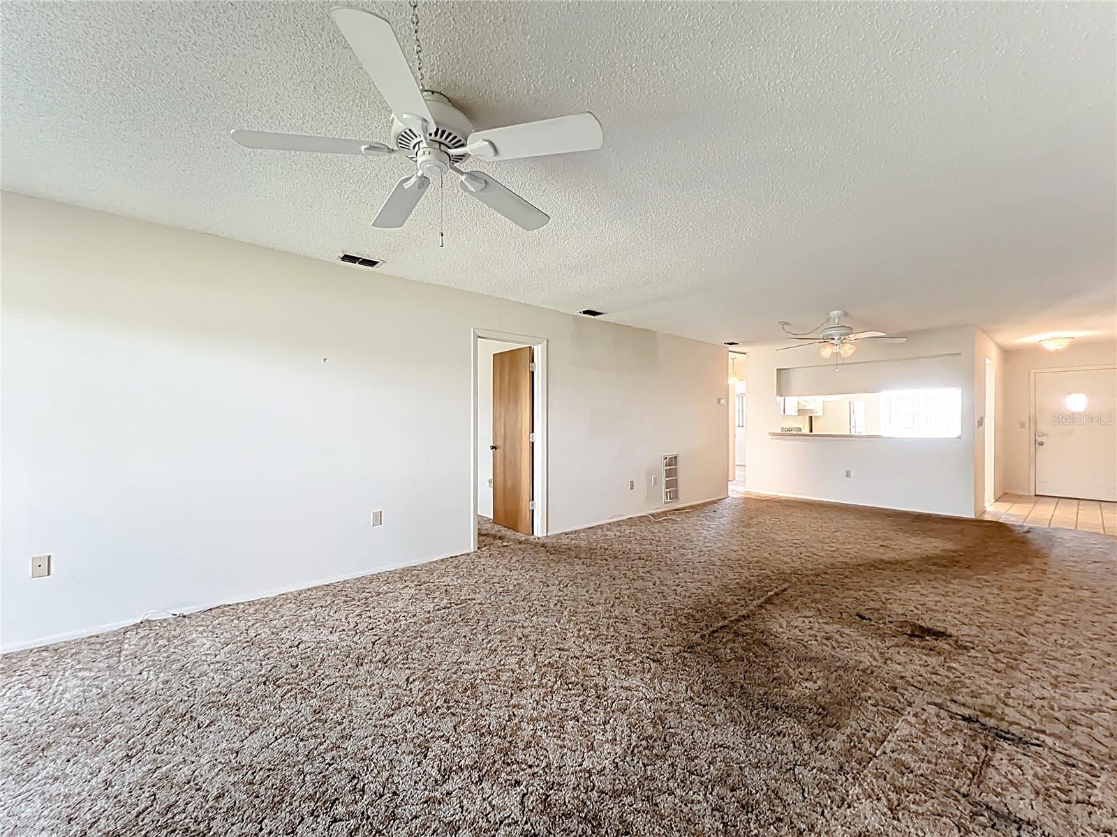 SEMINOLE COUNTRY GREEN CONDO - Residential
