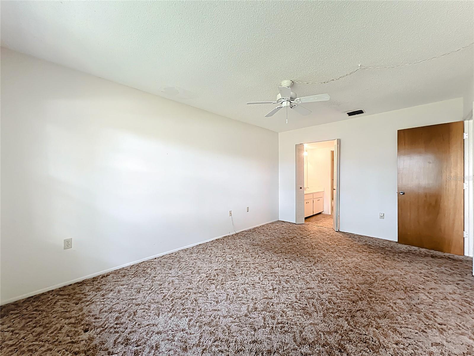 SEMINOLE COUNTRY GREEN CONDO - Residential