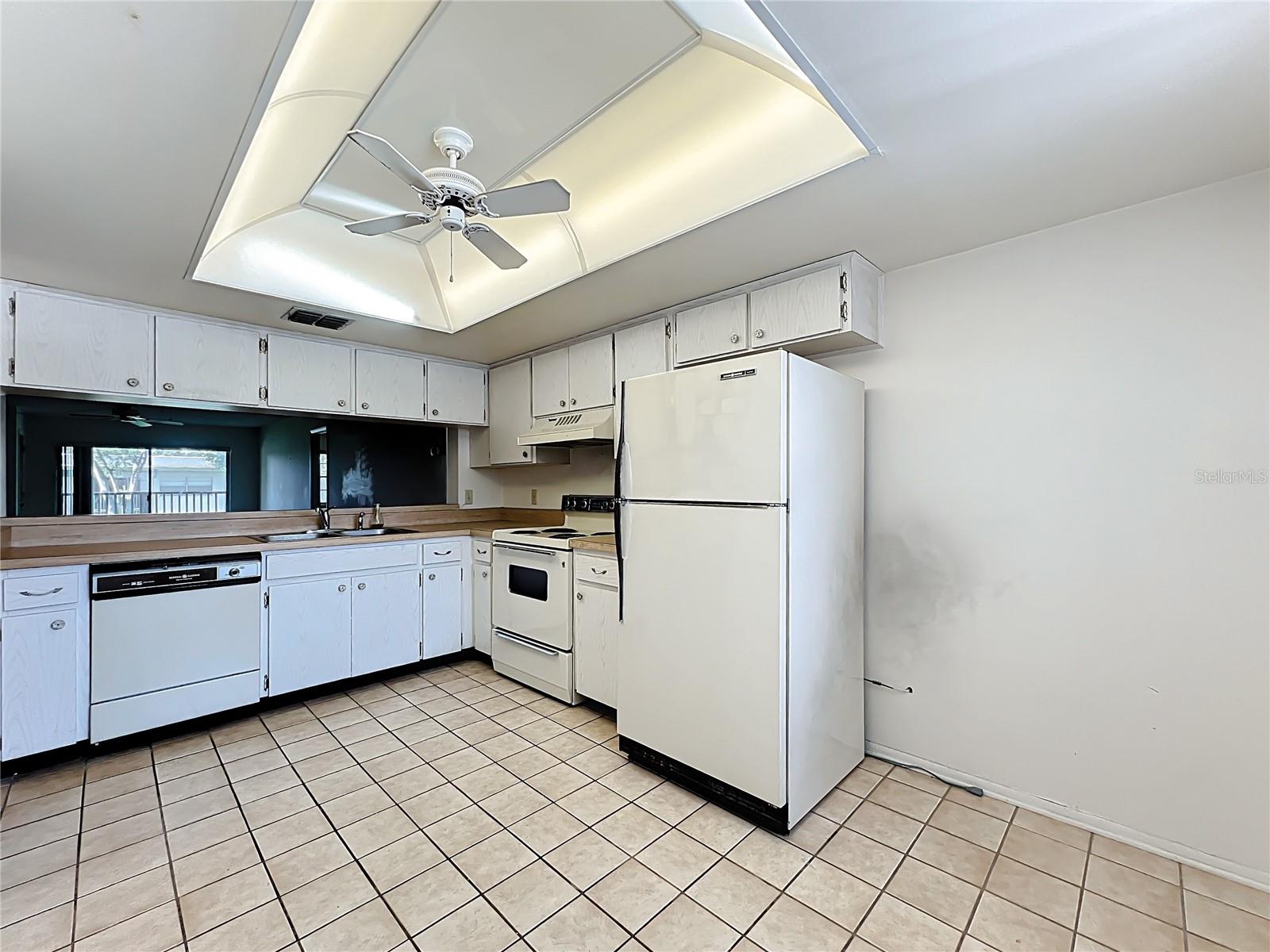 SEMINOLE COUNTRY GREEN CONDO - Residential