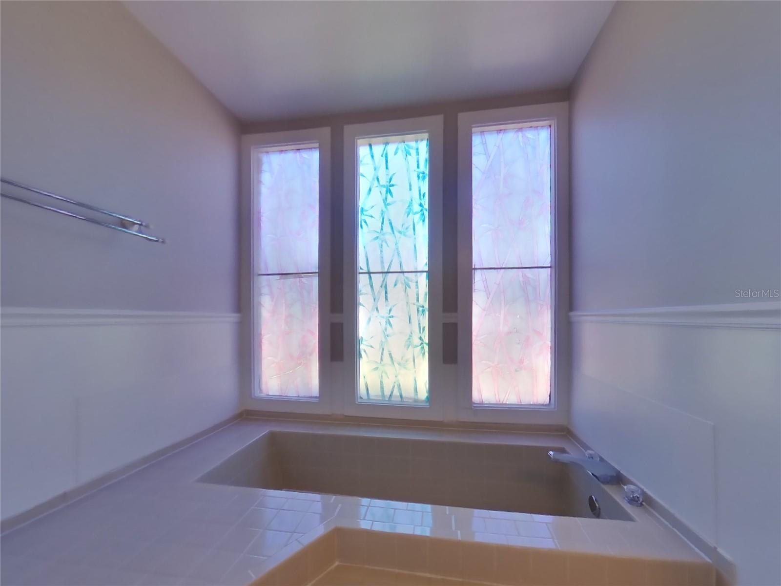 TRADITIONS SUB - Residential Lease