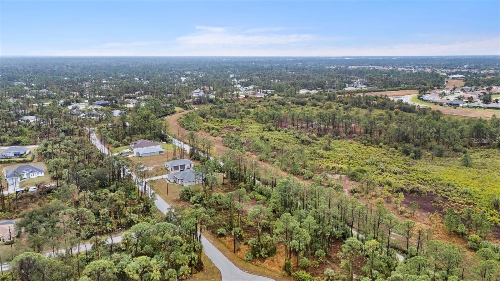 PORT CHARLOTTE SUB 33 - Land