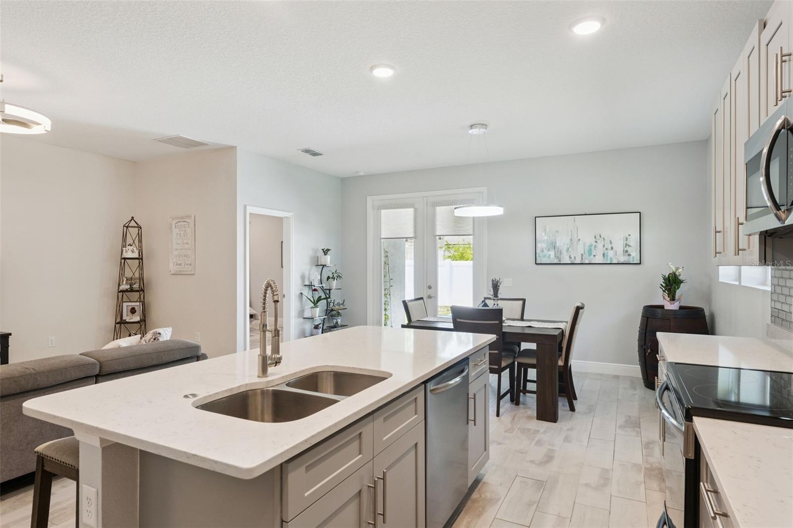 OAK FOREST UNIT 1 - Residential