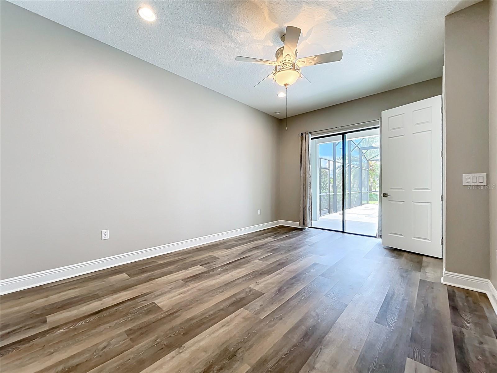 LAKES OF MOUNT DORA - Residential