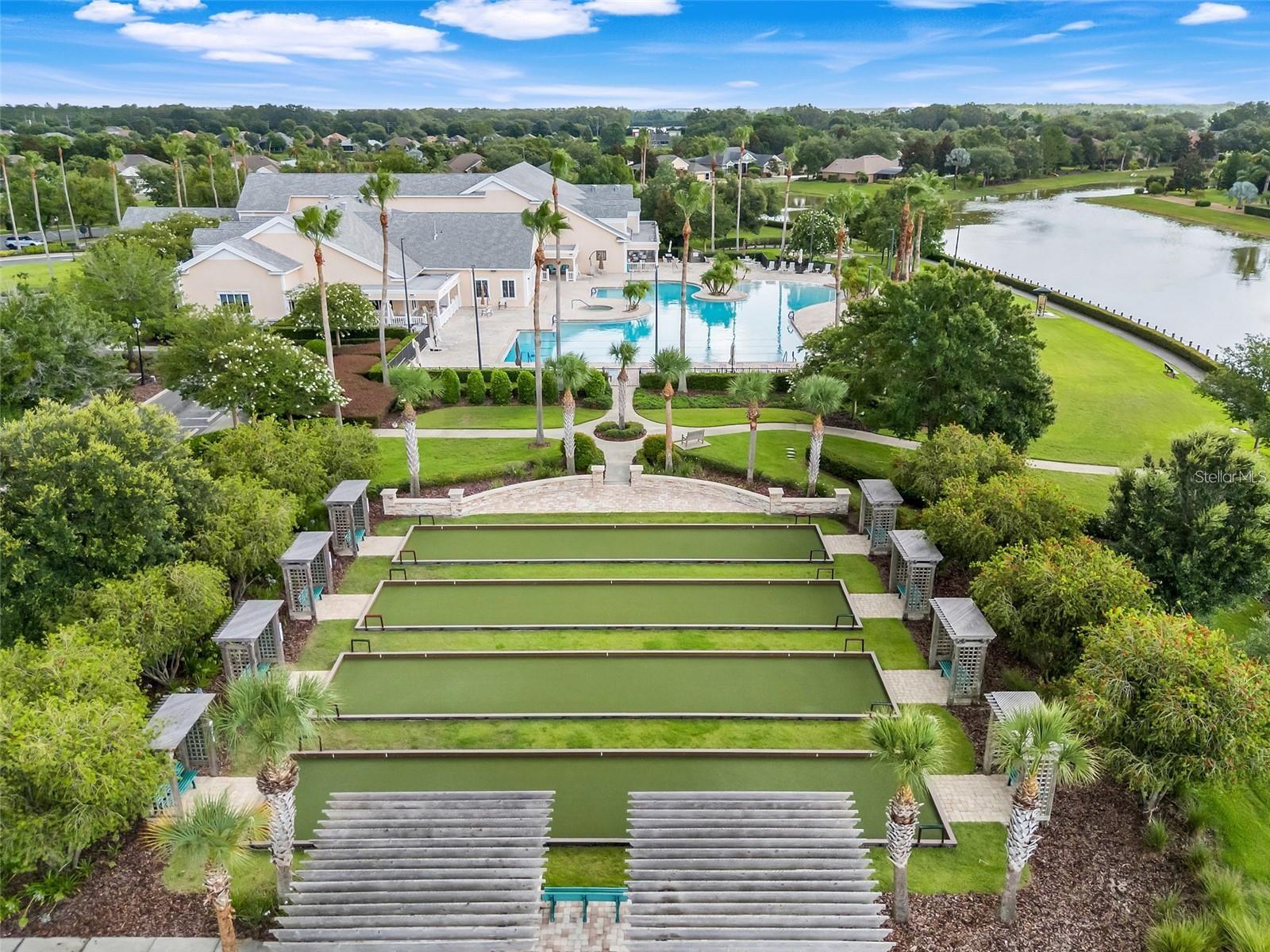 LAKES OF MOUNT DORA - Residential