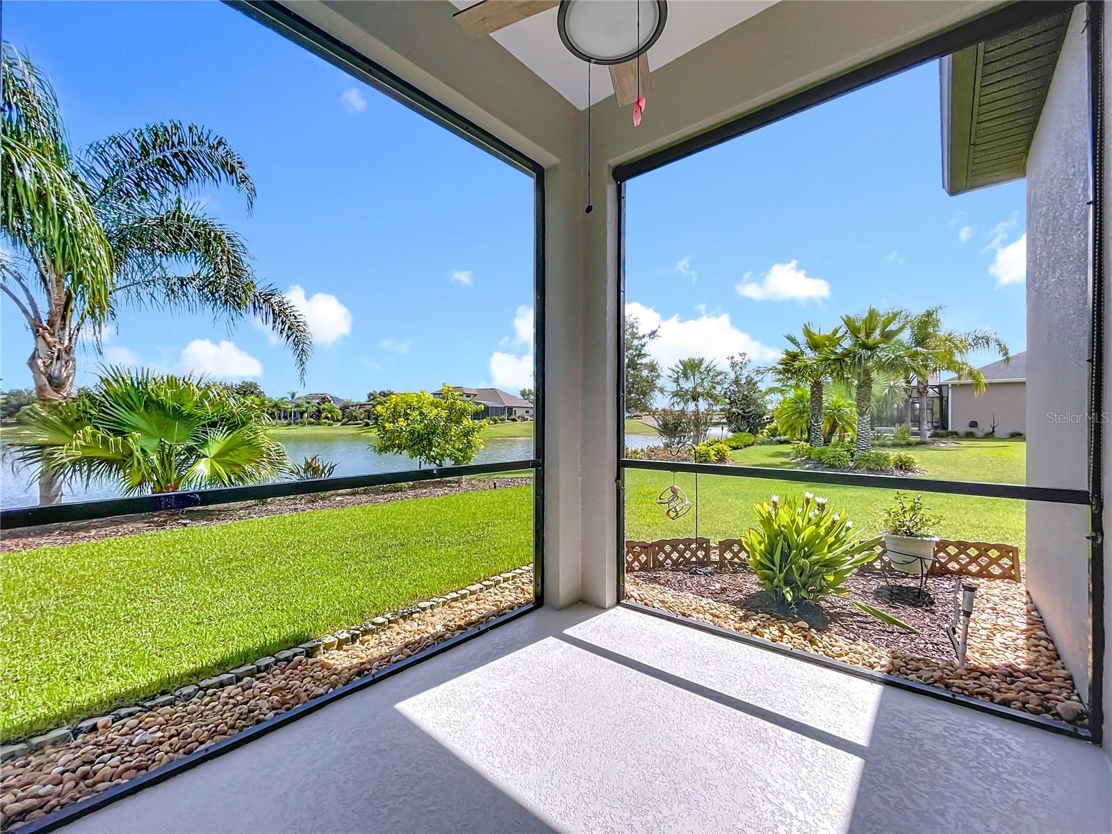 LAKES OF MOUNT DORA - Residential