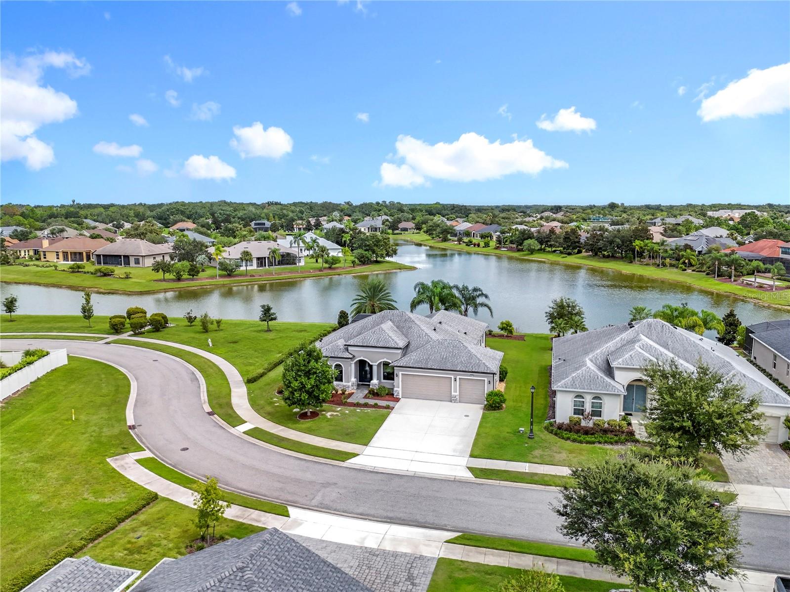 LAKES OF MOUNT DORA - Residential