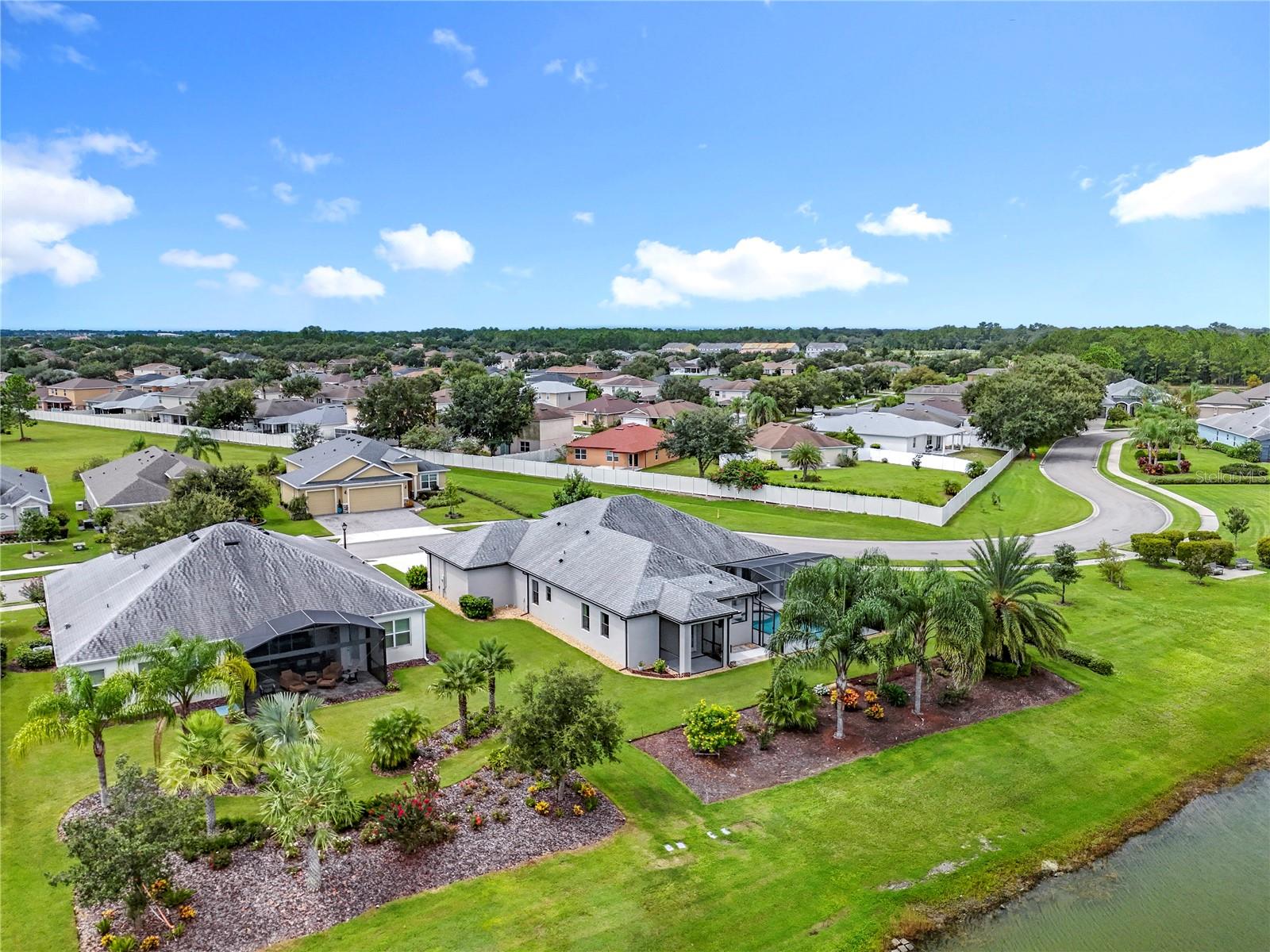 LAKES OF MOUNT DORA - Residential