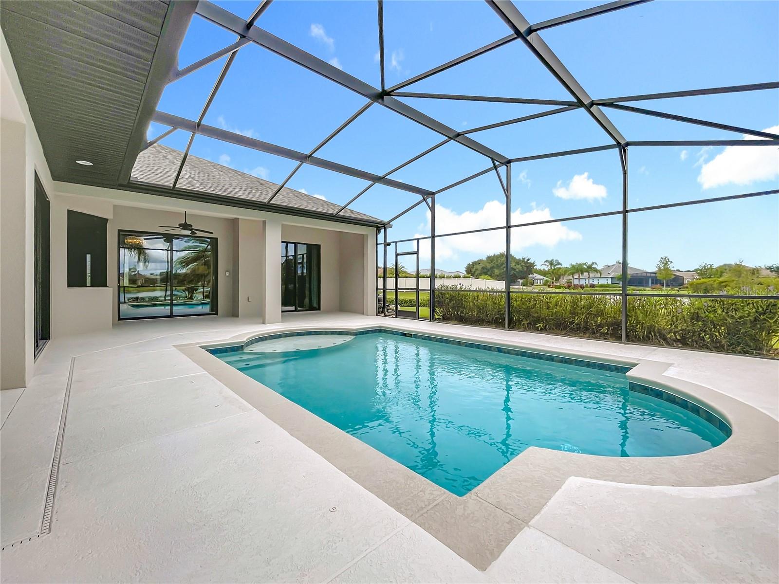 LAKES OF MOUNT DORA - Residential