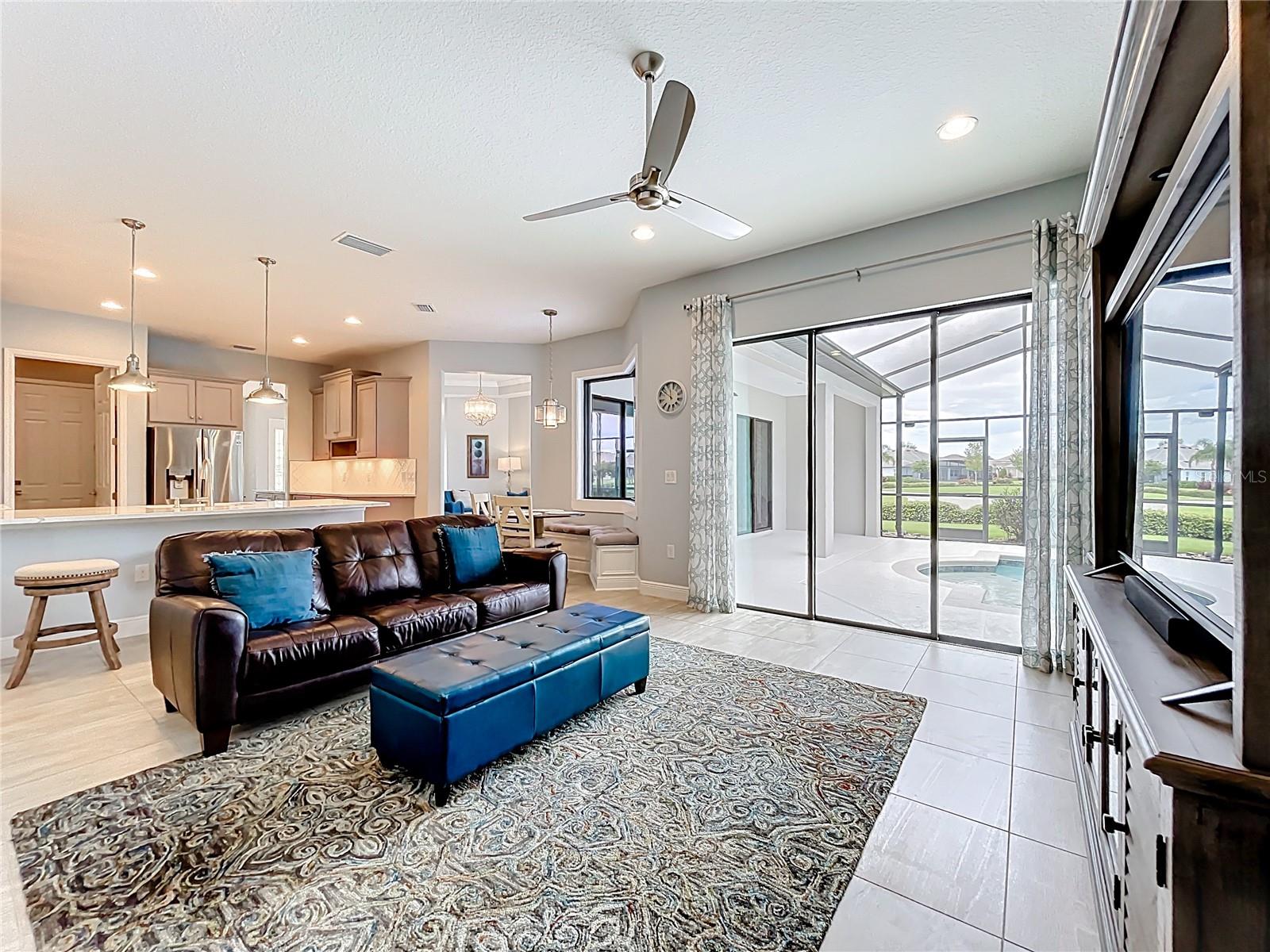 LAKES OF MOUNT DORA - Residential