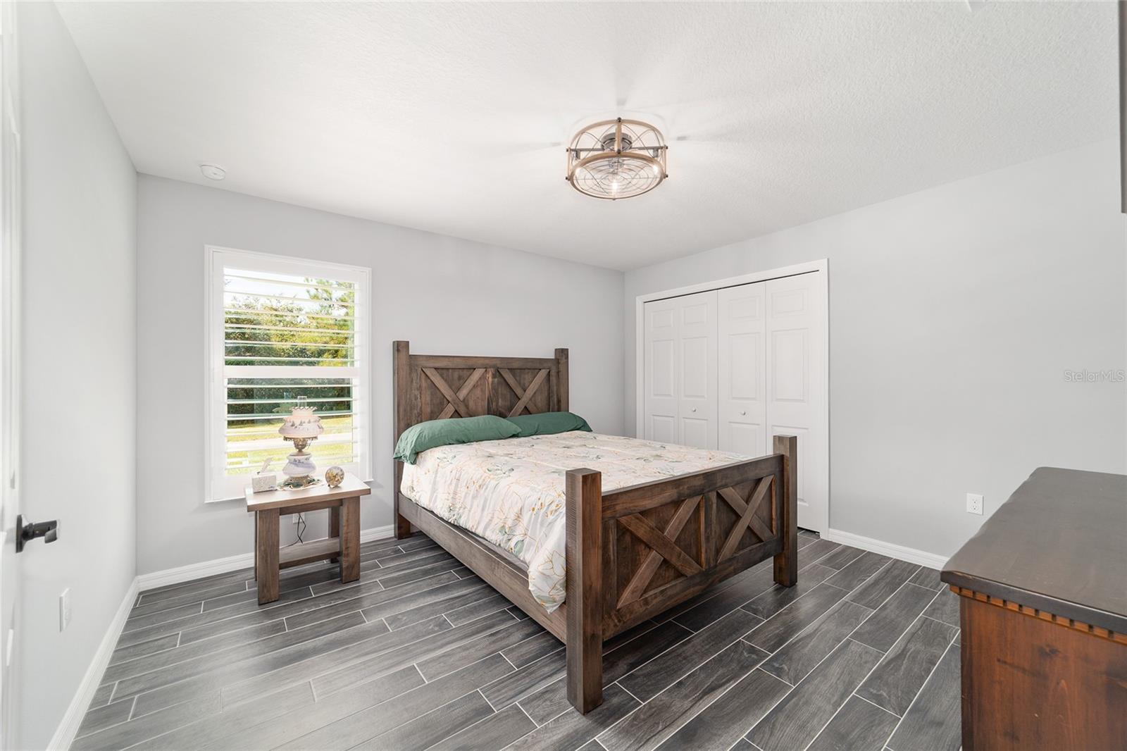 ROYAL OAKS FARMS - Residential