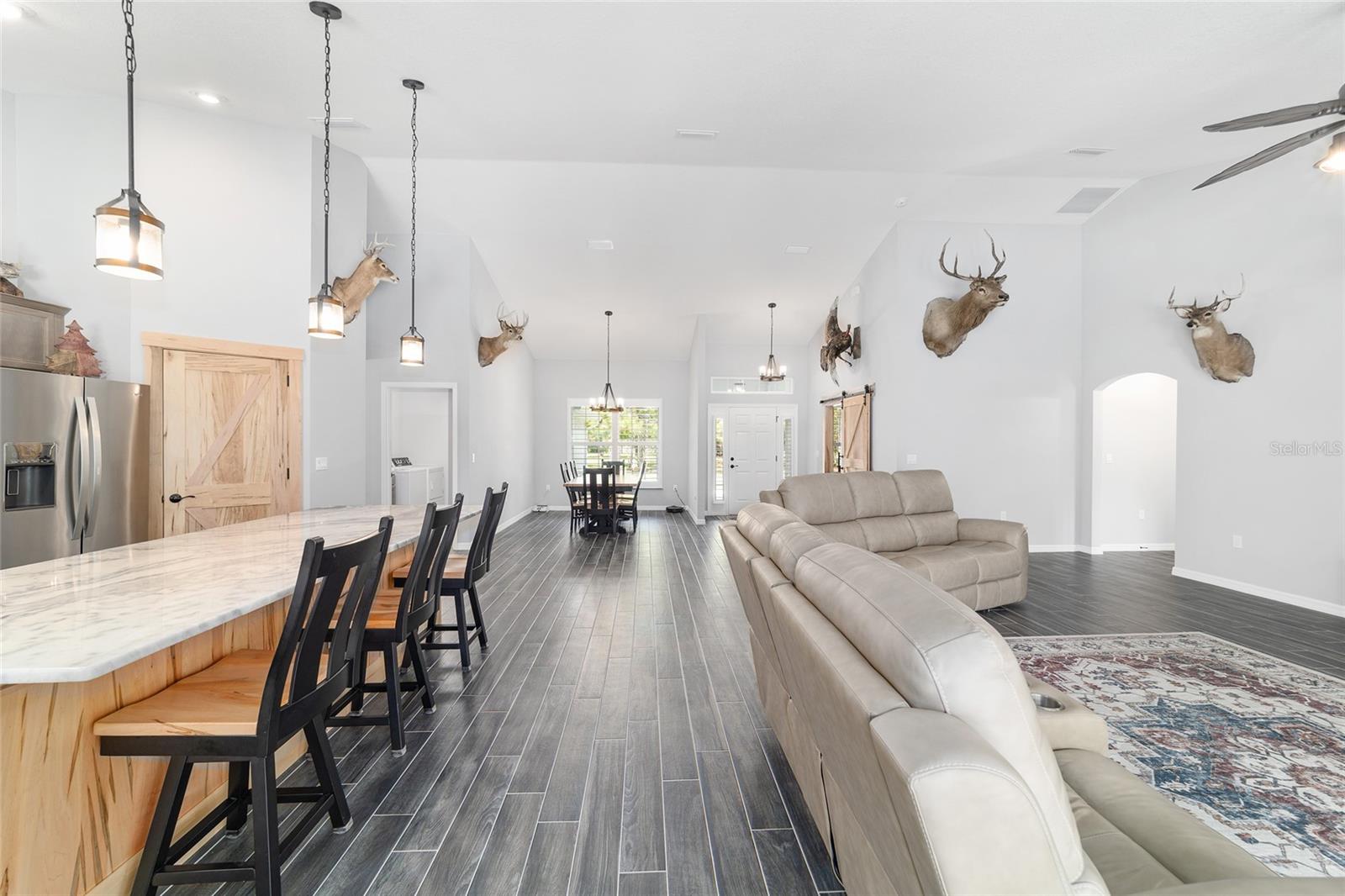 ROYAL OAKS FARMS - Residential