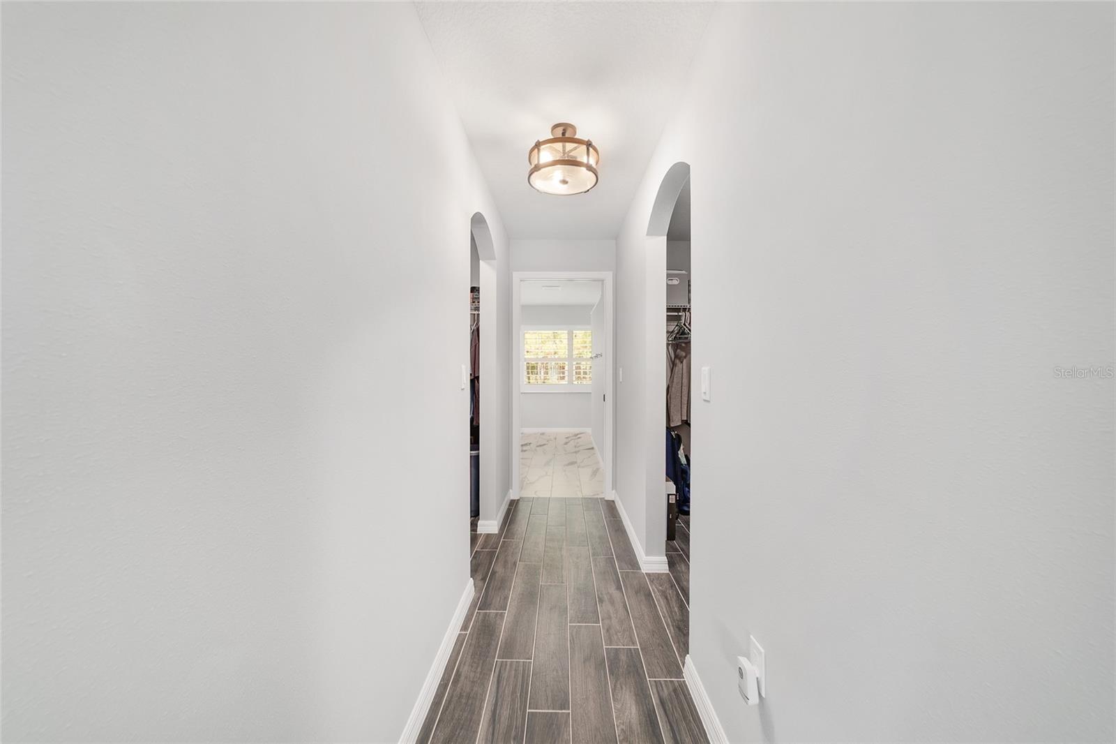 ROYAL OAKS FARMS - Residential