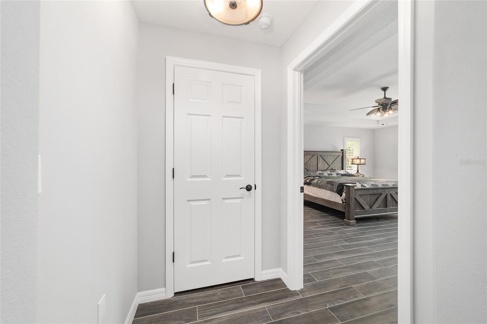 ROYAL OAKS FARMS - Residential