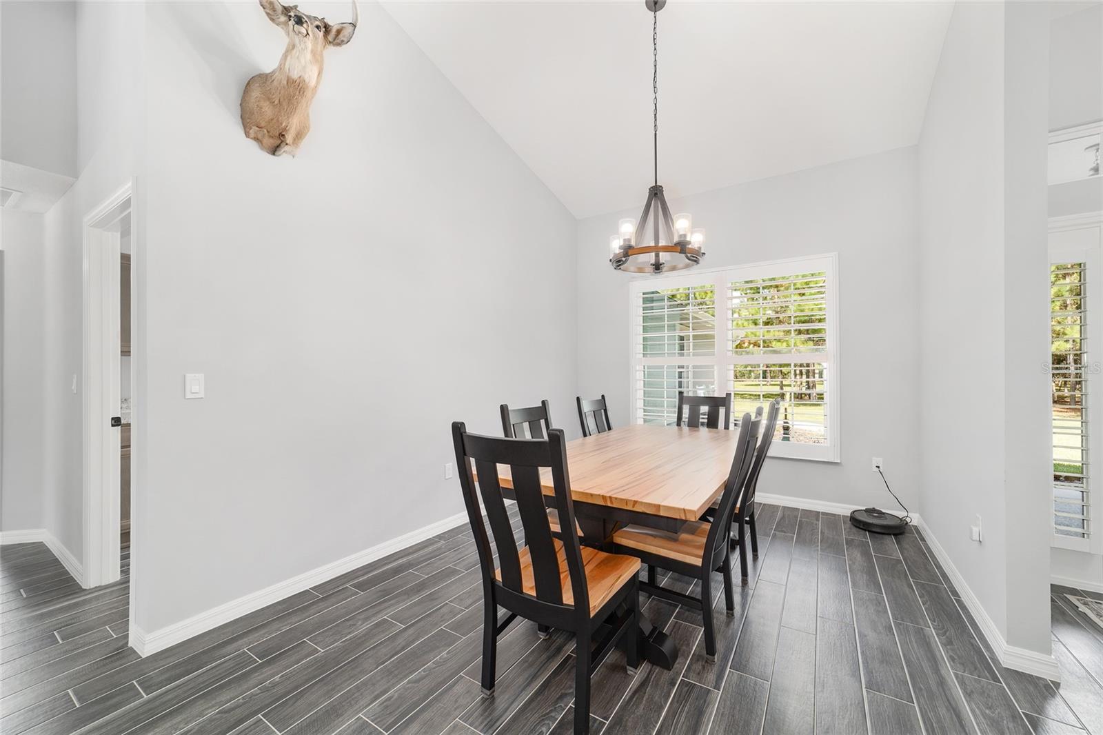 ROYAL OAKS FARMS - Residential