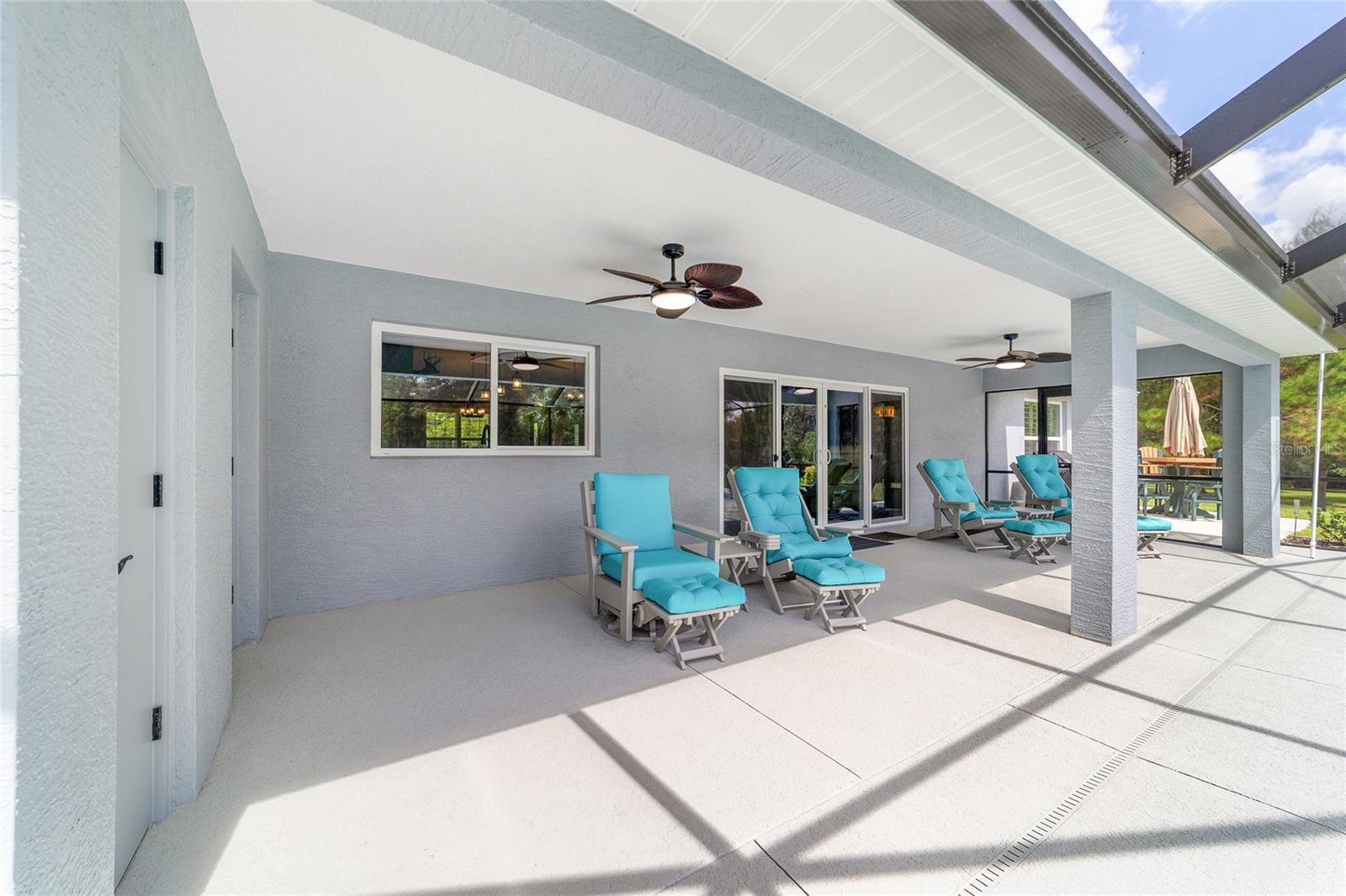 ROYAL OAKS FARMS - Residential