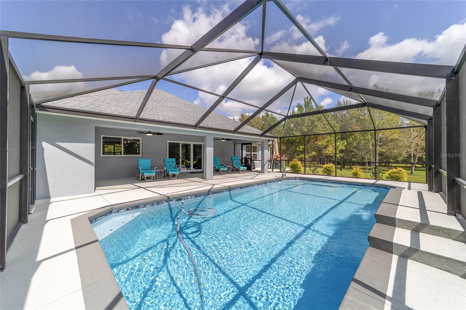 ROYAL OAKS FARMS - Residential