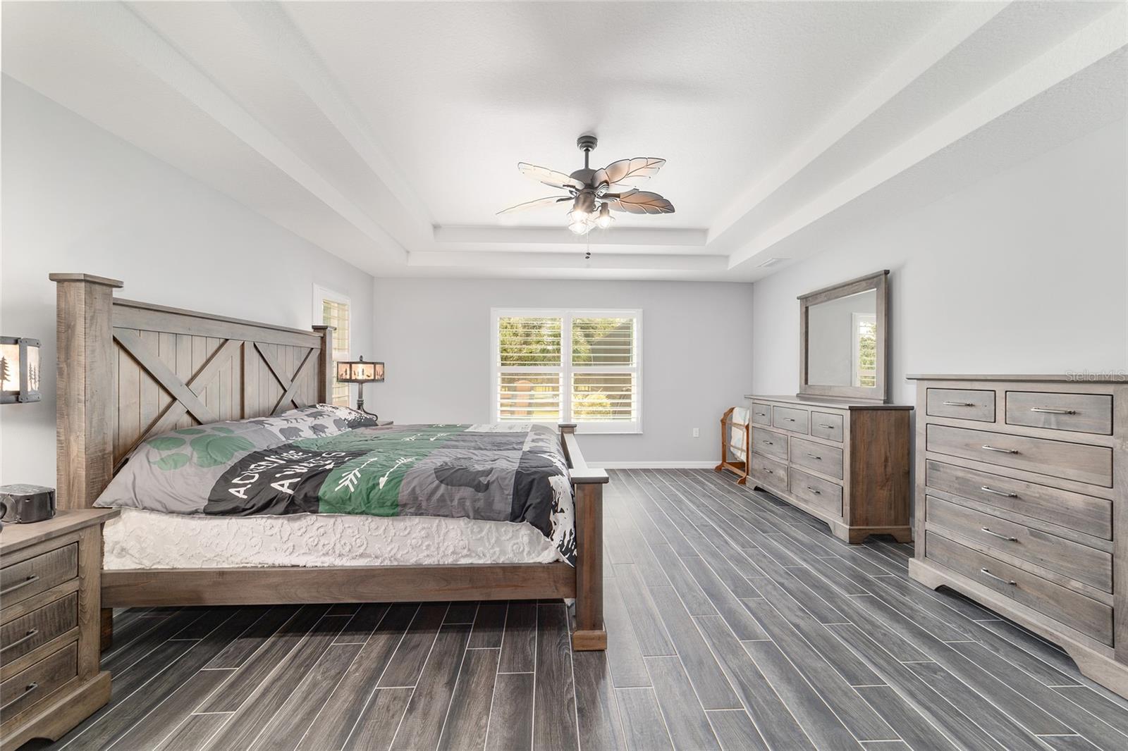 ROYAL OAKS FARMS - Residential