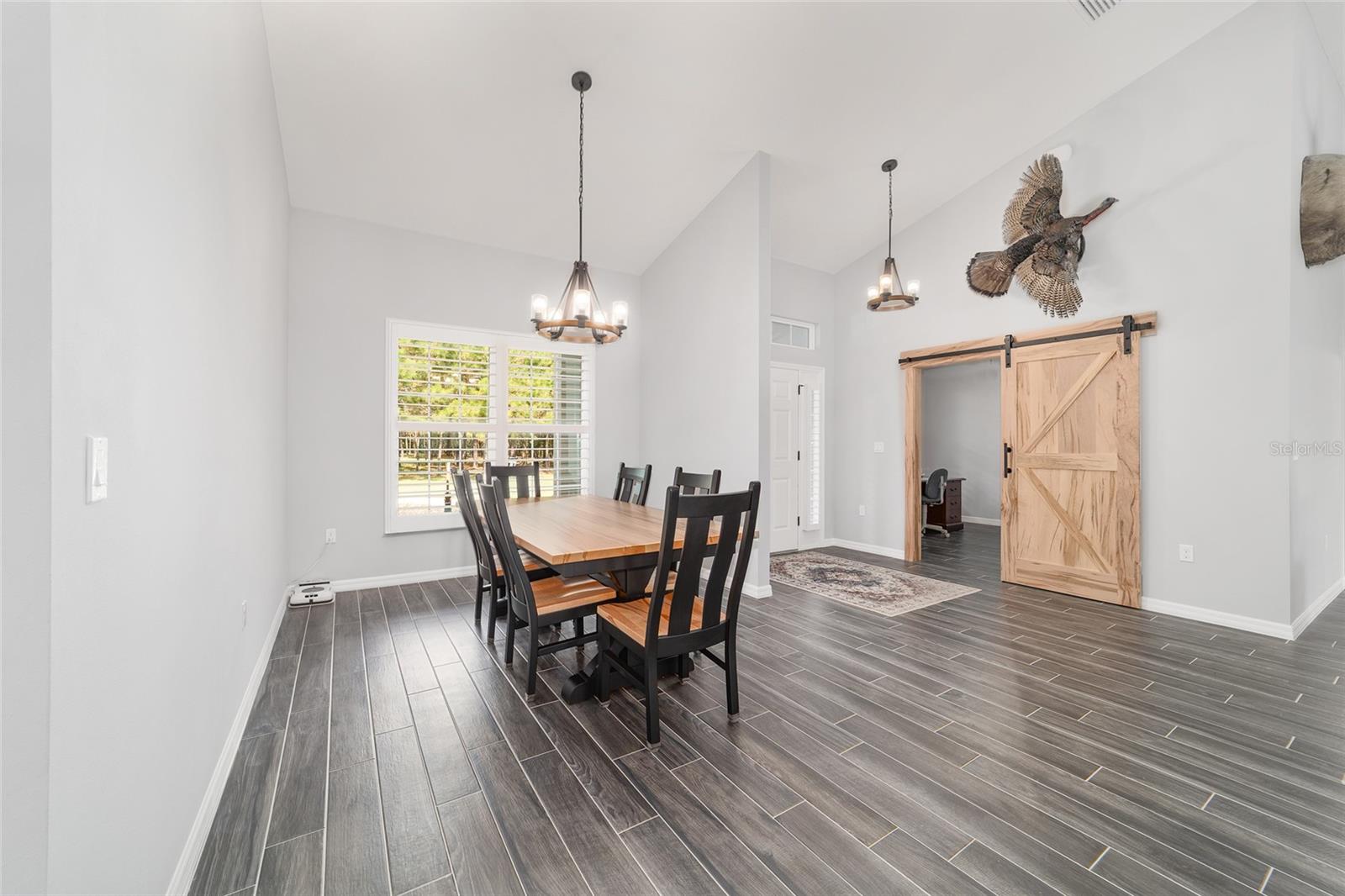 ROYAL OAKS FARMS - Residential