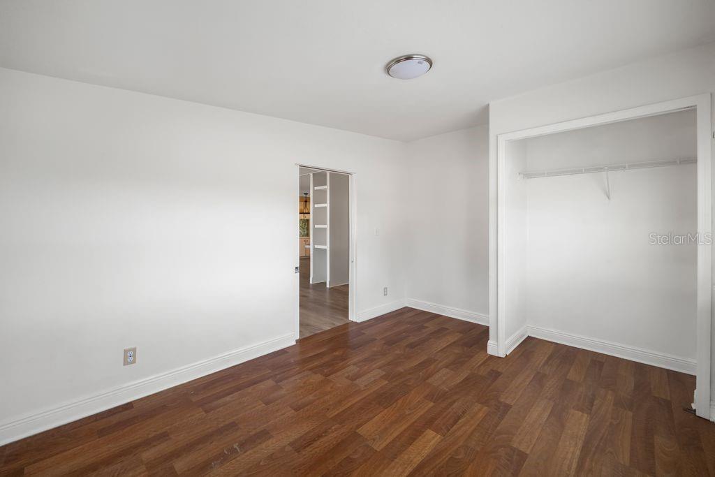 FOX RIDGE - Residential